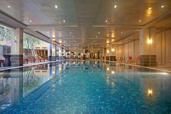 FM7 Resort Hotel (Tangerang)